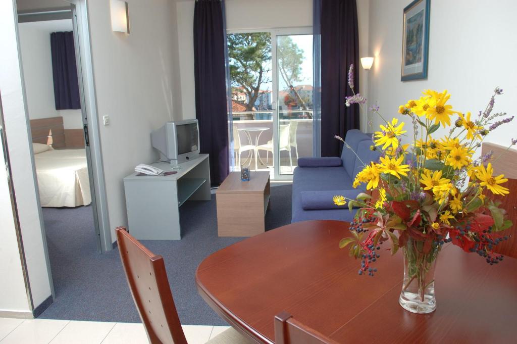 Apartments Marija Postira Rom bilde